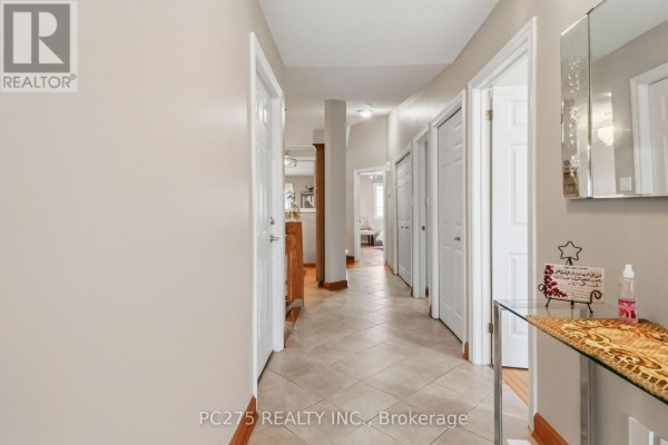 Family room - 72 - 1241 Beaverbrook Avenue, London North, ON N6H5P1 Photo 5