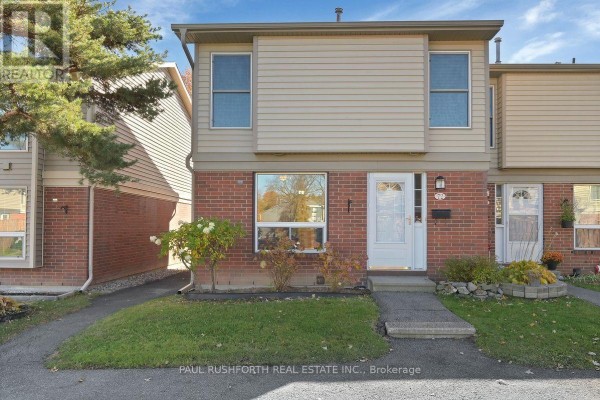 72 - 820 Cahill Drive W, Ottawa