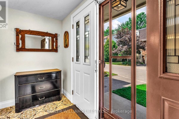 72 - 900 Pond View Road, London South, ON N5Z4L7 Photo 2