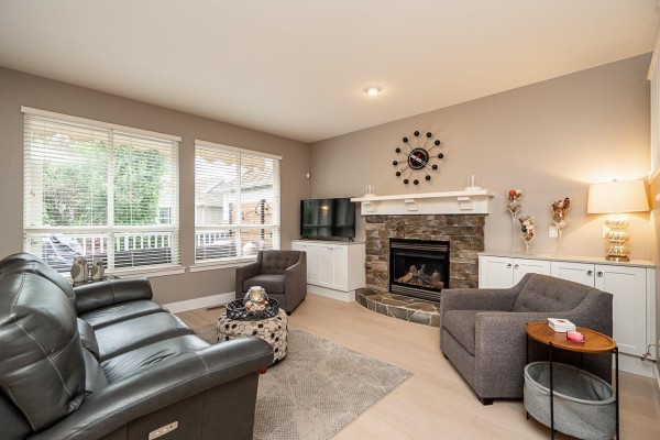 72 15288 36 Avenue, Surrey, BC V3Z0S6 Photo 2