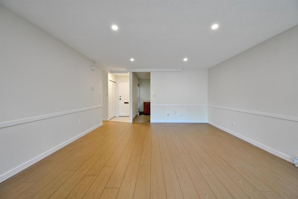 72 3030 Trethewey Street, Abbotsford, BC V2T4N2 Photo 5