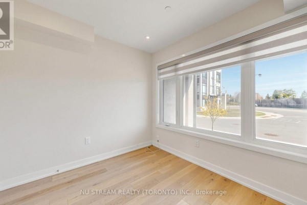 Dining room - 72 Ingersoll Lane, Richmond Hill, ON L4E1G9 Photo 4