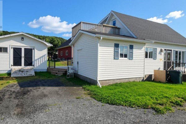 Laundry room - 72 Main Street, Crow Head, NL A0G4M0 Photo 2