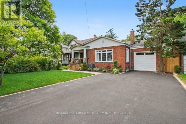 Games room - 72 Mountain Park Avenue, Hamilton, ON L9A1A3 Photo 2