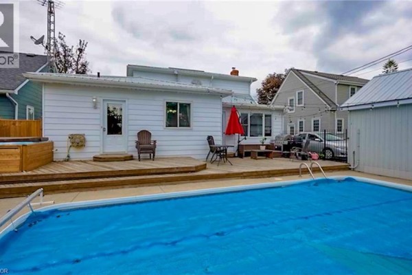 Recreation room - 72 Pine Street, Delhi, ON N4B1N9 Photo 4