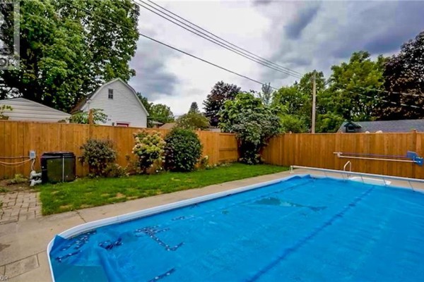4pc Bathroom - 72 Pine Street, Delhi, ON N4B1N9 Photo 5