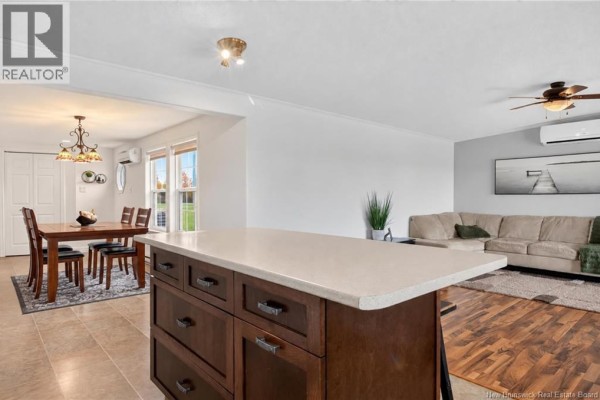 Living room - 72 Pointe Dionne, Bouctouche, NB E4S3Y6 Photo 5