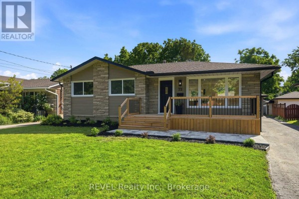 72 Prince Charles Drive, St  Catharines, ON, photo 2