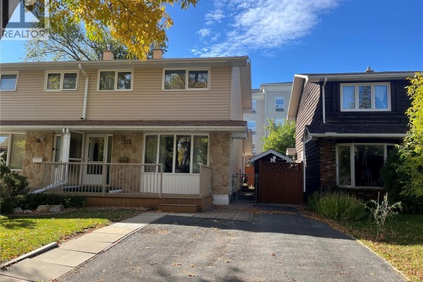 2pc Bathroom - 72 Spence Street, Regina, SK S4S4H4 Photo 3