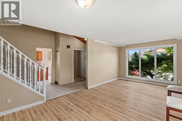 3pc Bathroom - 72 Templeson Way Ne, Calgary, AB T1Y5P9 Photo 5