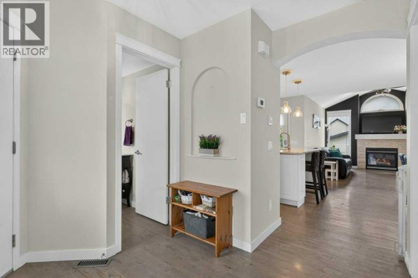 Family room - 72 Tuscany Springs Way Nw, Calgary, AB T3L2N4 Photo 4