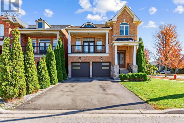 72 Vandervoort Drive, Richmond Hill