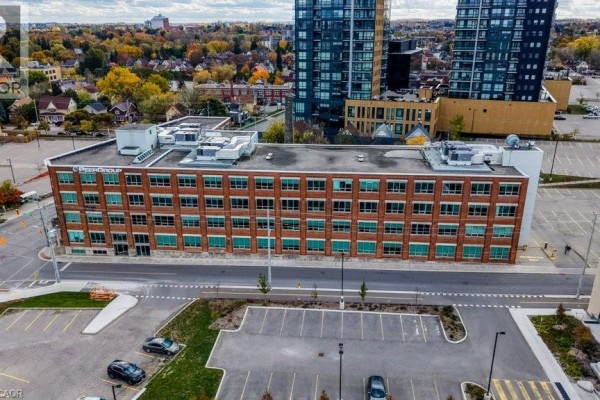 72 Victoria Street S Unit# 300, Kitchener, ON, photo 2