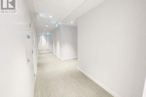 Primary Bedroom - 720 - 238 Simcoe Street, Toronto, ON M5T1T4 Photo 4