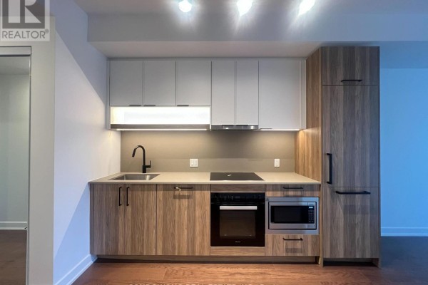 720 - 91 Montclair Avenue, Toronto, ON, photo 2