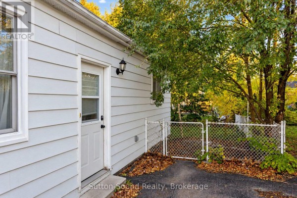 720 5th St East Street E, Owen Sound, ON N4K1E5 Photo 4
