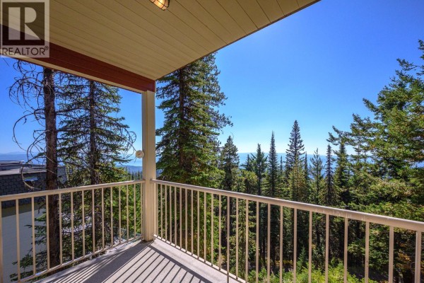 Bedroom - 720 Monashee Court, Silver Star, BC V1B0S5 Photo 5