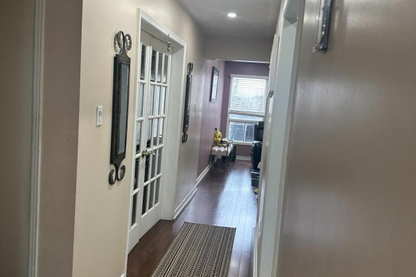 Family room - 7200 Harding Crescent, Mississauga, ON L5N6R5 Photo 4