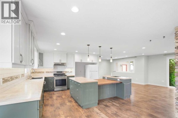 4pc Bathroom - 72077 Twp Rd 714a, Dimsdale, AB T8W5J7 Photo 2