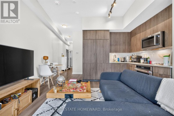 Kitchen - 721 - 38 Iannuzzi Street, Toronto, ON M5V0S2 Photo 3