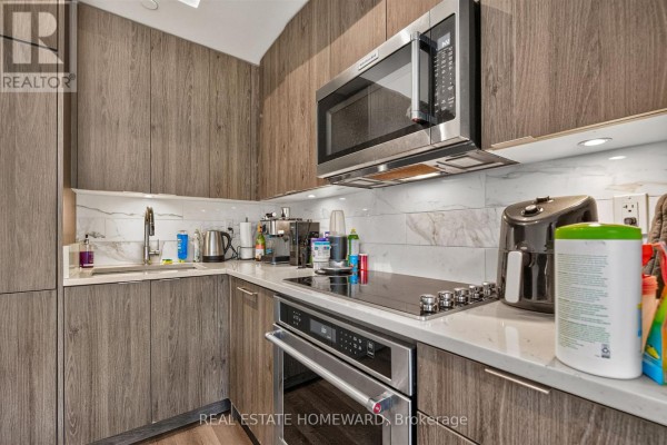 Bedroom - 721 - 38 Iannuzzi Street, Toronto, ON M5V0S2 Photo 5