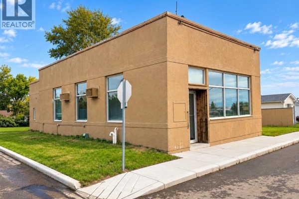 721 Broadway Road, Standard