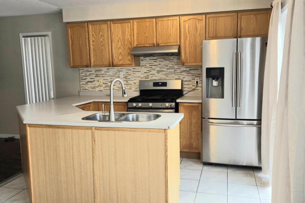 7212 Sedan Square, Mississauga, ON L5W1K3 Photo 5