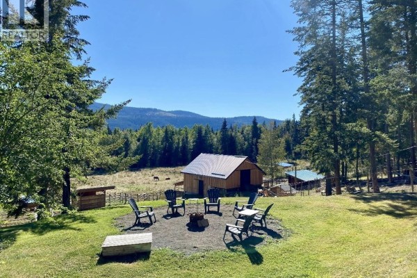 Primary Bedroom - 7220 Summit Road, Canim Lake, BC V0K1J0 Photo 5