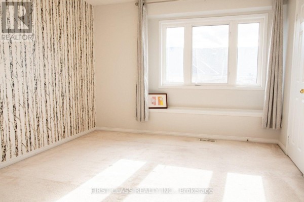Primary Bedroom - 7224 Deanlee Court, Mississauga, ON L5N8R5 Photo 5
