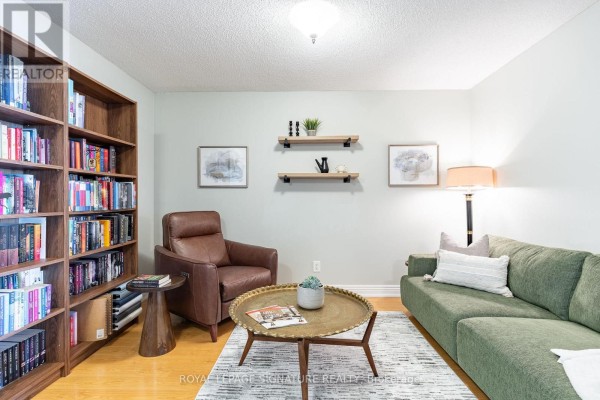 Den - 723 - 1880 Valley Farm Road, Pickering, ON L1V6B3 Photo 5