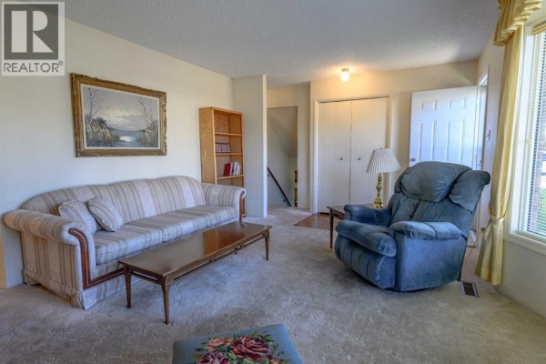 Bedroom - 7231 Patterson Drive, Grande Prairie, AB T8V5A2 Photo 4