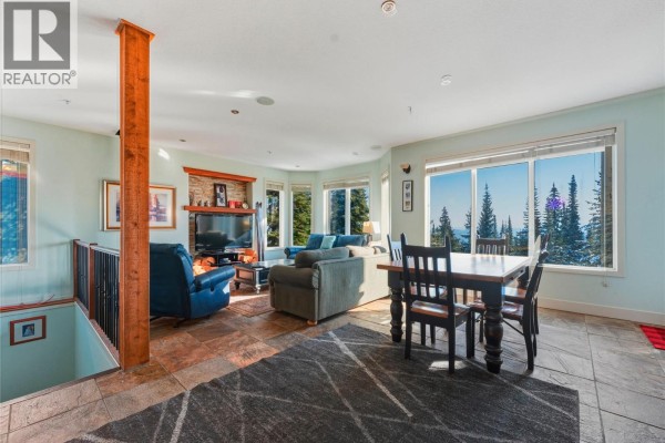 Bedroom - 725 Monashee Road, Silver Star, BC V1B0S5 Photo 5