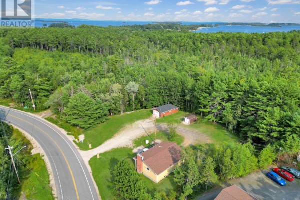Primary Bedroom - 7251 Highway 3, Martins River, NS B0J2E0 Photo 5