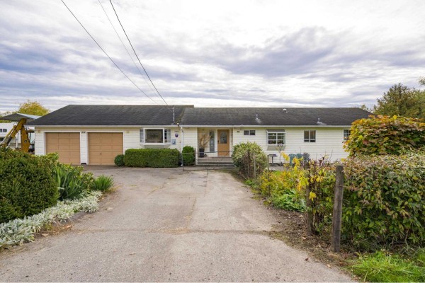 7256 Smith Crescent, Langley, BC V2Y2R4 Photo 5