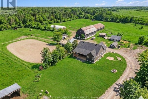 7261 Third Line Road S, Ottawa, ON, photo 3