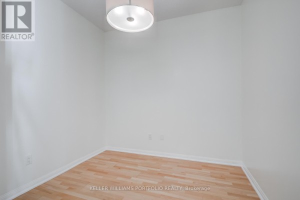 727 - 628 Fleet Street, Toronto, ON M5V1A8 Photo 3