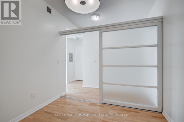 727 - 628 Fleet Street, Toronto, ON M5V1A8 Photo 4