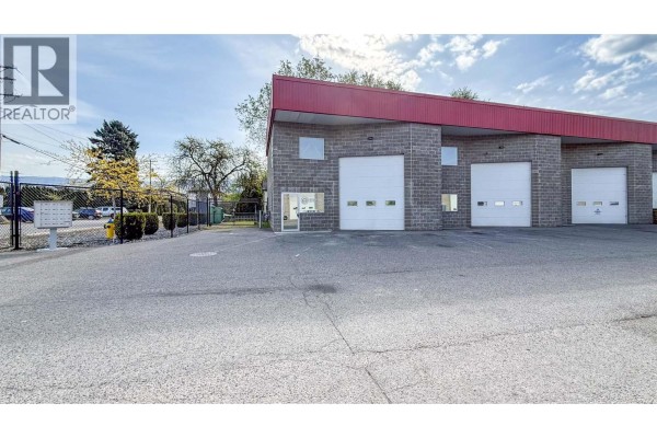 727 Stremel Road Unit# 12, Kelowna, BC V1X5E6 Photo 3