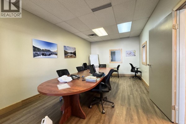 727 W 2nd Avenue, Prince Rupert, BC V8J1H4 Photo 4