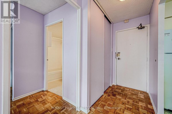 Primary Bedroom - 728 - 60 St. Patrick Street, Toronto, ON M5T2X5 Photo 4