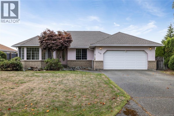 728 Banwell Crt, Qualicum Beach