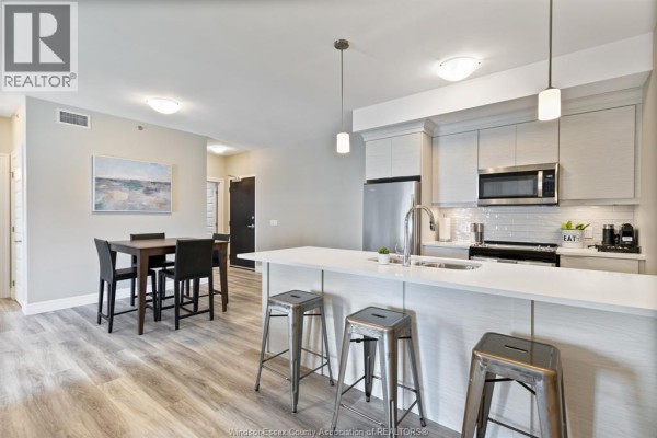 4pc Ensuite bath - 728 Brownstone Unit# 303, Lakeshore, ON N9K0C4 Photo 5