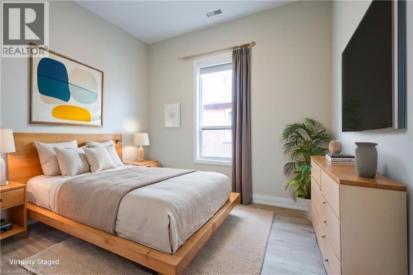 Kitchen - 728 Eleventh Avenue Unit# B, Hamilton, ON L8T2K8 Photo 4
