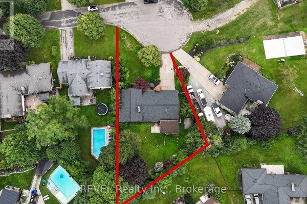 7285 Rolling Acres Crescent, Niagara Falls, ON L2J1E5 Photo 3