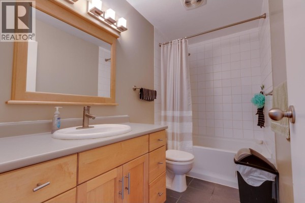 Bedroom 2 - 7287 Aldeen Road, Prince George, BC V2N5P8 Photo 5
