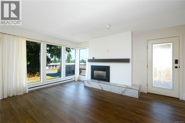 729 Holm Rd, Campbell River, BC, photo 3