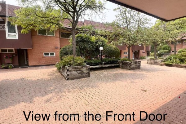 73 - 6 Esterbrooke Avenue, Toronto, ON, photo 2
