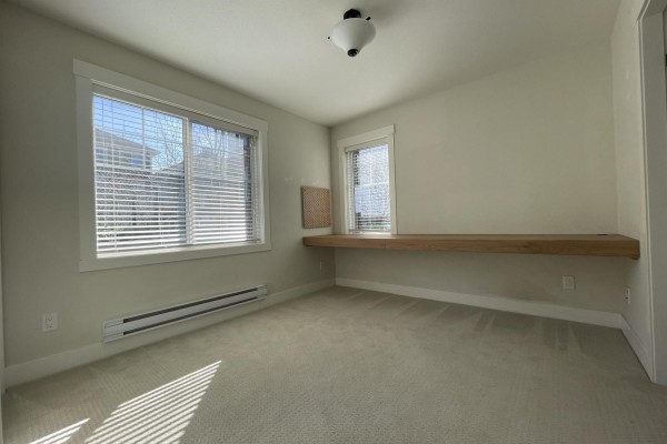 73 16458 23a Avenue, Surrey, BC V3Z0L9 Photo 4
