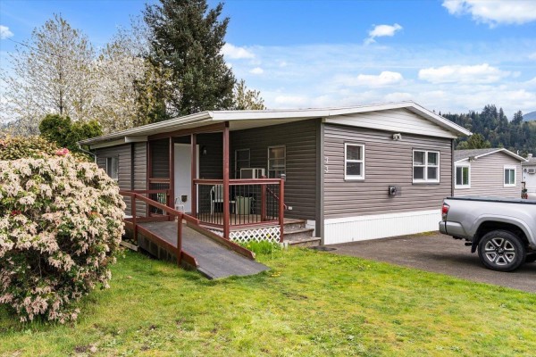 Enclosed porch - 73 45640 Watson Road, Garrison Crossing, Chilliwack, BC V2R3P8 Photo 2