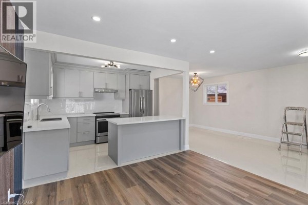 73 Adair Avenue S, Hamilton, ON L8K3S4 Photo 5
